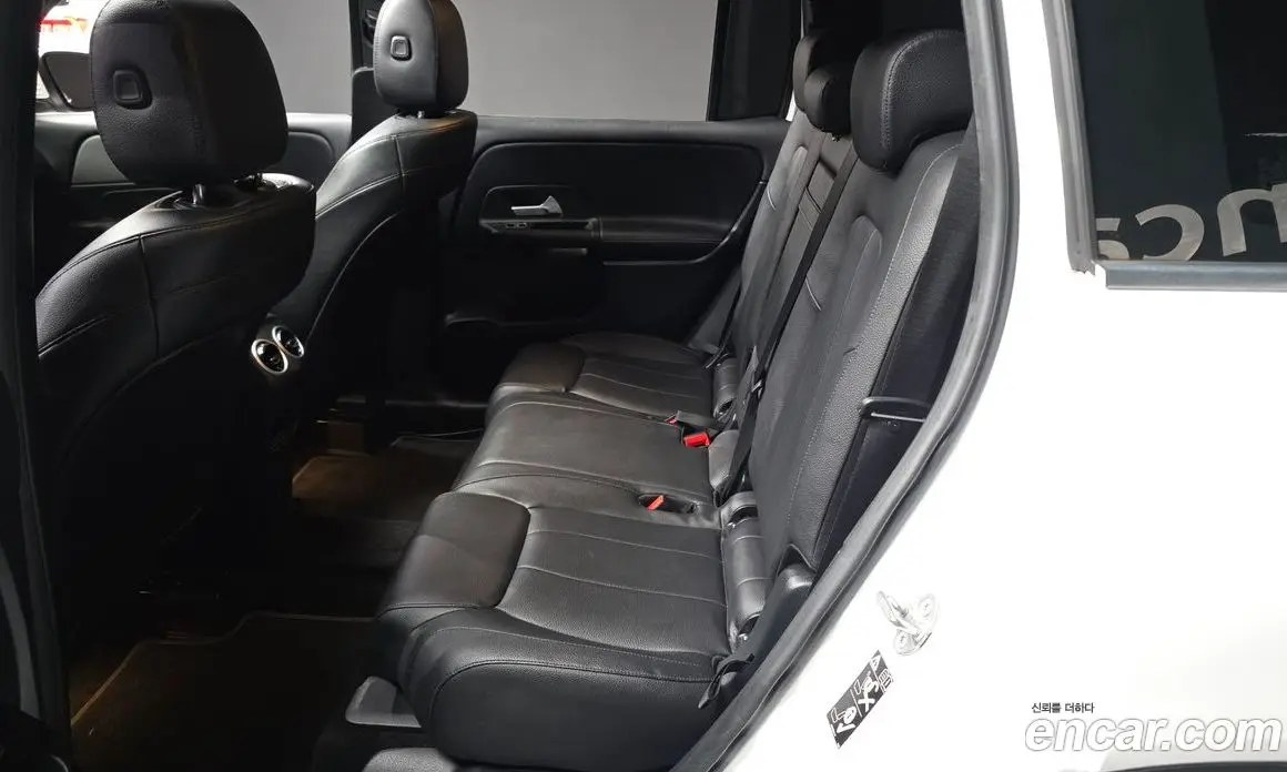 Mercedes-Benz GLB-Class 2021 1.9 автомат (гидро), фото 16 Mercedes-Benz GLB-Class 2021 1.9 автомат (гидро), фото 16