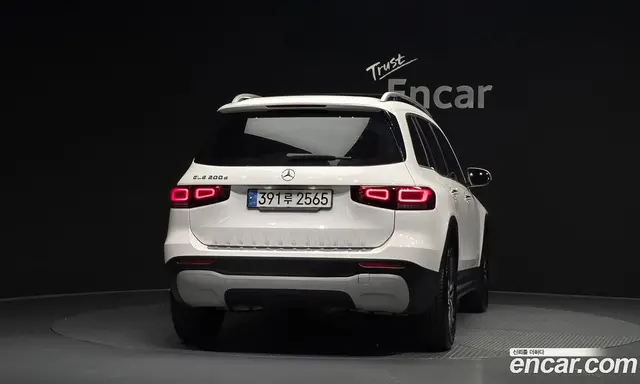 Mercedes-Benz GLB-Class 2021 1.9 автомат (гидро), миниатюра 4 Mercedes-Benz GLB-Class 2021 1.9 автомат (гидро), миниатюра 4
