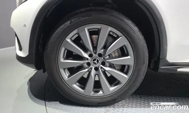 Mercedes-Benz GLC-Class 2019 2.0 автомат (гидро), миниатюра 5