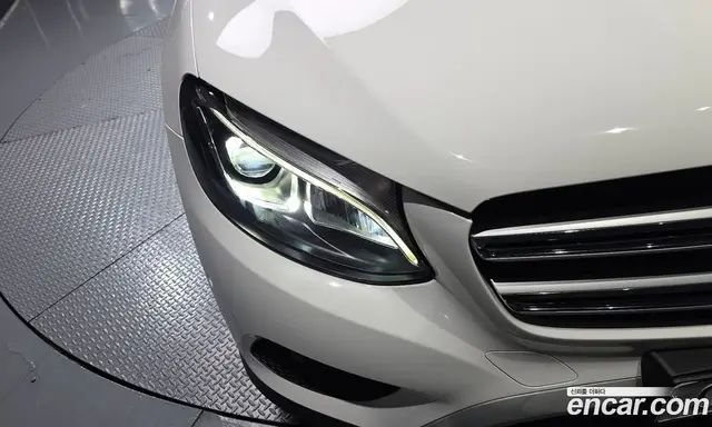 Mercedes-Benz GLC-Class 2019 2.0 автомат (гидро), миниатюра 8