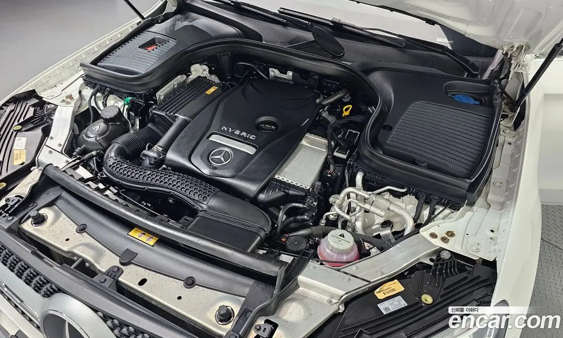 Mercedes-Benz GLC-Class 2021 2.0 автомат (гидро), фото 6