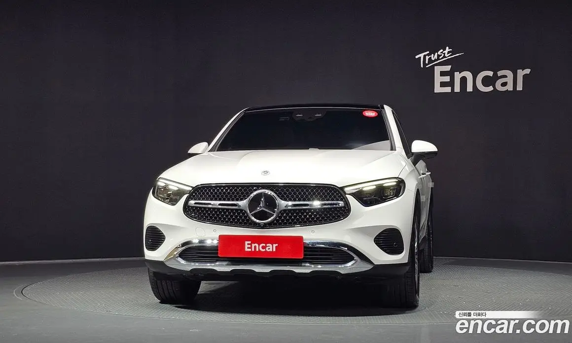 Mercedes-Benz GLC-Class 2025 2.0 автомат (гидро), фото 3 Mercedes-Benz GLC-Class 2025 2.0 автомат (гидро), фото 3