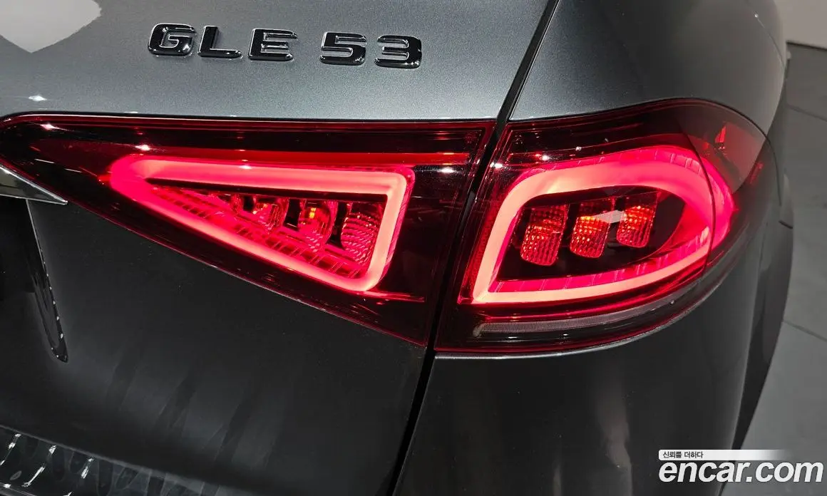 Mercedes-Benz GLE-Class 2023 3.0 автомат (гидро), фото 8