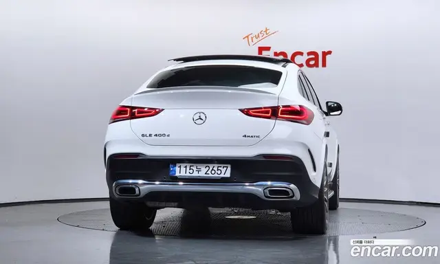 Mercedes-Benz GLE-Class 2023 2.9 автомат (гидро), миниатюра 3