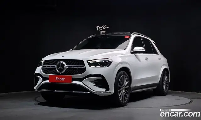 Mercedes-Benz GLE-Class, 2024, 32 555 км