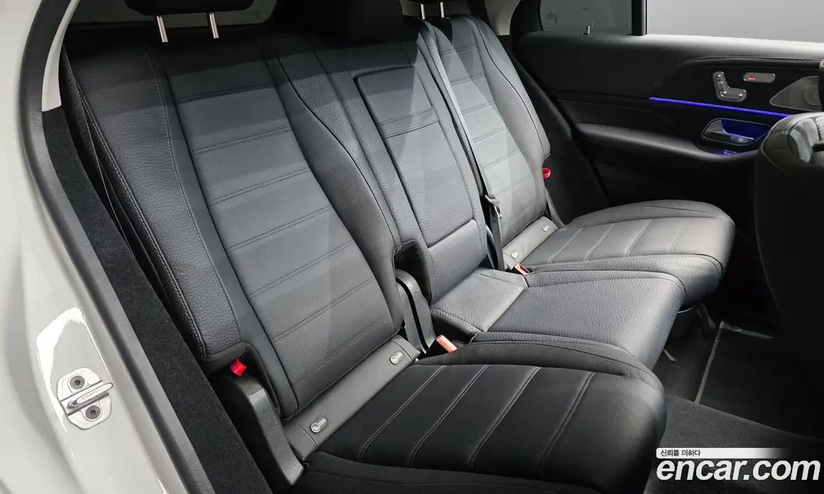 Mercedes-Benz GLE-Class 2024 3.0 автомат (гидро), фото 17