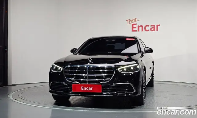 Mercedes-Benz S-Class 2024 3.0 автомат (гидро), миниатюра 2