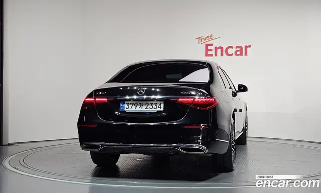 Mercedes-Benz S-Class 2024 3.0 автомат (гидро), миниатюра 3