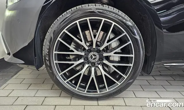 Mercedes-Benz S-Class 2024 3.0 автомат (гидро), миниатюра 4