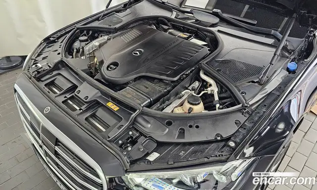 Mercedes-Benz S-Class 2024 3.0 автомат (гидро), миниатюра 5