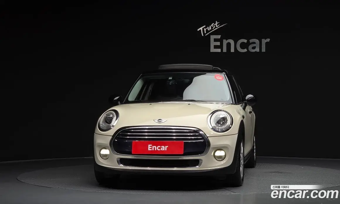 Mini Cooper 2015 1.5 автомат (гидро), фото 3 Mini Cooper 2015 1.5 автомат (гидро), фото 3
