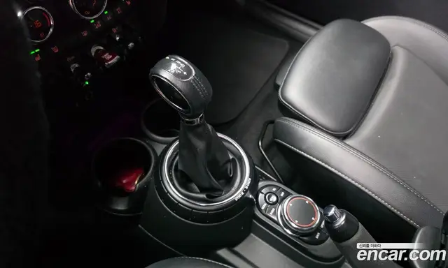 Mini Cooper 2015 1.5 автомат (гидро), миниатюра 9 Mini Cooper 2015 1.5 автомат (гидро), миниатюра 9