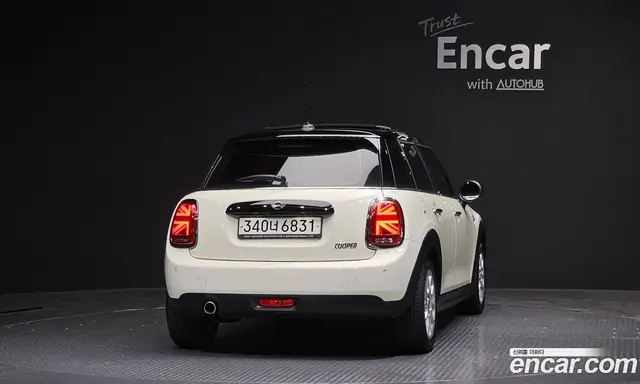 Mini Cooper 2020 1.5 автомат (гидро), миниатюра 4