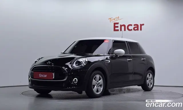 Mini Cooper, 2021, 46 346 км