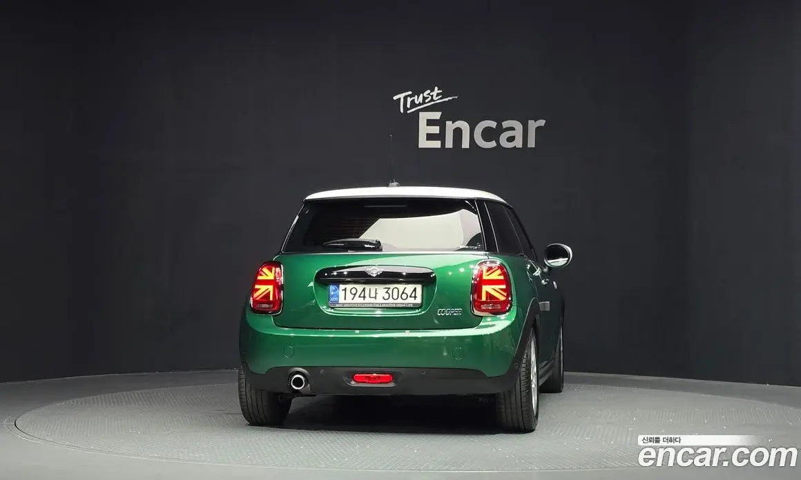 Mini Cooper 2021 1.5 автомат (гидро), фото 4