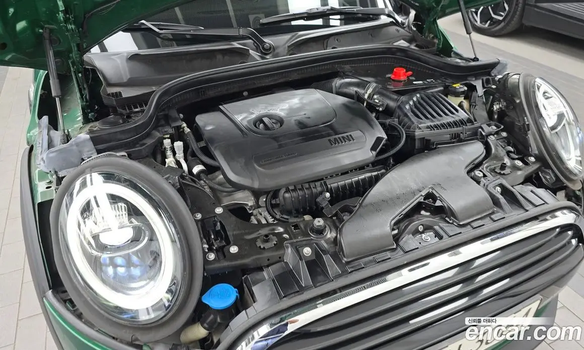 Mini Cooper 2021 1.5 автомат (гидро), фото 6
