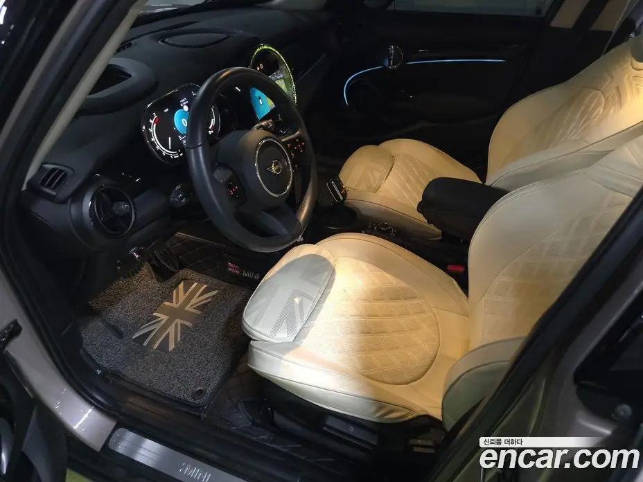 Mini Cooper 2023 1.5 автомат (гидро), фото 17 Mini Cooper 2023 1.5 автомат (гидро), фото 17