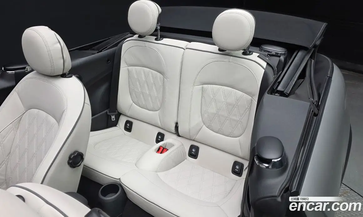 Mini Cooper Convertible 2023 2.0 автомат (гидро), фото 15