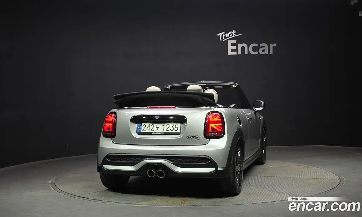 Mini Cooper Convertible 2023 2.0 автомат (гидро), фото 3