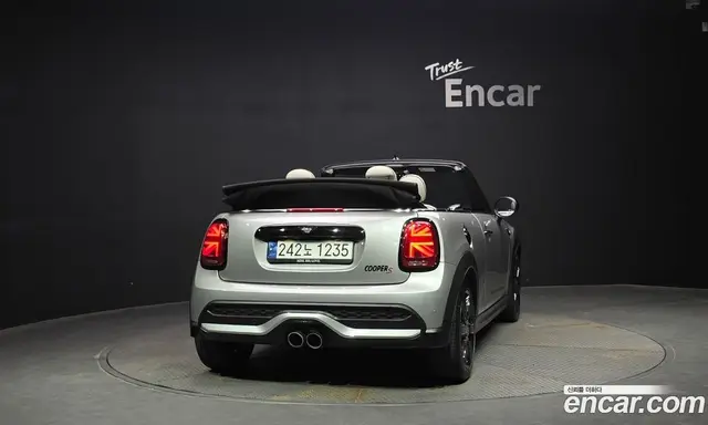Mini Cooper Convertible 2023 2.0 автомат (гидро), миниатюра 3
