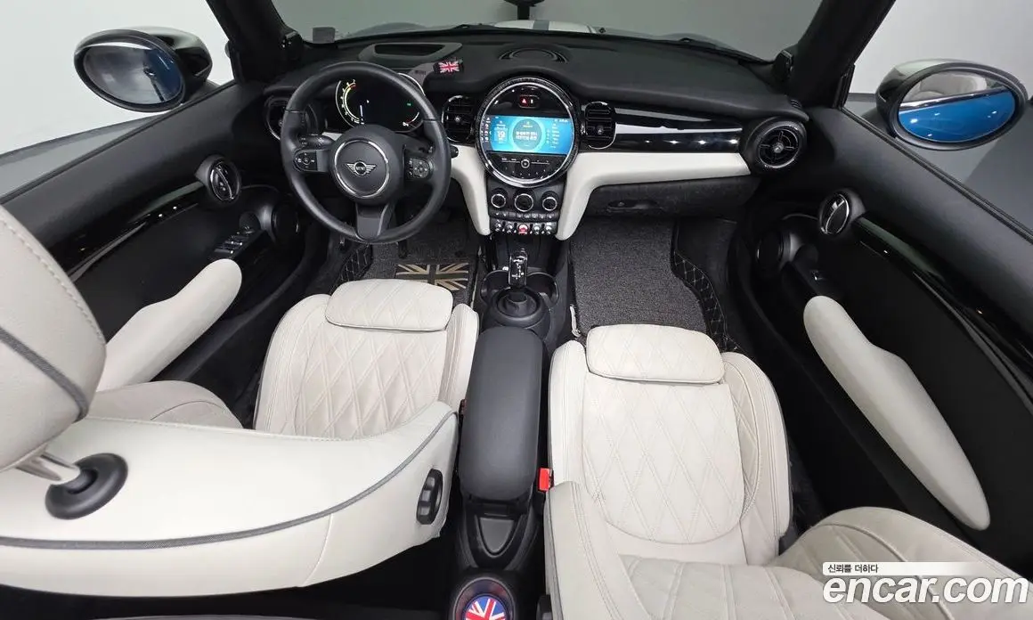 Mini Cooper Convertible 2023 2.0 автомат (гидро), фото 10 Mini Cooper Convertible 2023 2.0 автомат (гидро), фото 10