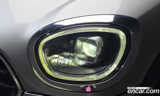 Mini Countryman 2024 1.5 автомат (гидро), миниатюра 8