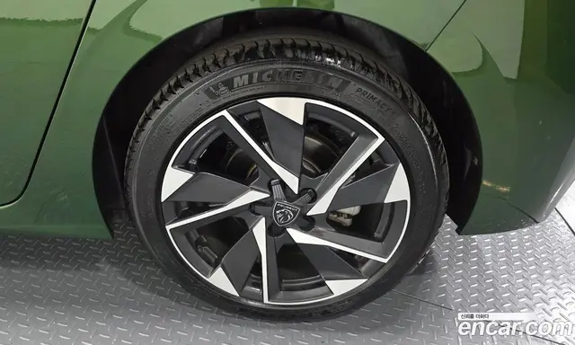 Peugeot 308 2023 1.5 автомат (гидро), миниатюра 7 Peugeot 308 2023 1.5 автомат (гидро), миниатюра 7