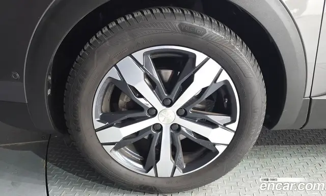 Peugeot 5008 2022 1.2 автомат (гидро), миниатюра 5 Peugeot 5008 2022 1.2 автомат (гидро), миниатюра 5