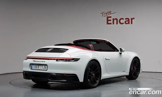 Porsche 911, 2024, 7 011 км