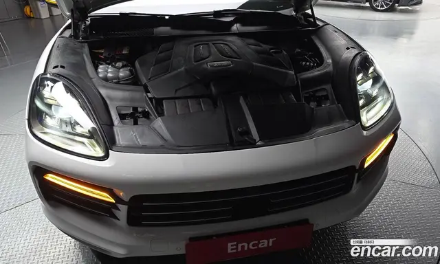 Porsche Cayenne 2019 3.0 автомат (гидро), миниатюра 6