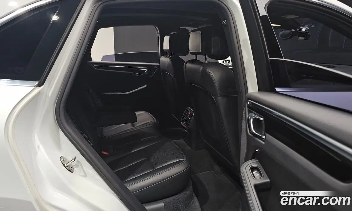 Porsche Macan 2017 3.0 автомат (гидро), фото 16 Porsche Macan 2017 3.0 автомат (гидро), фото 16