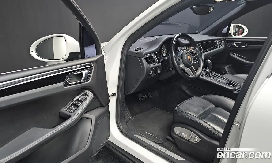 Porsche Macan 2017 3.0 автомат (гидро), фото 17 Porsche Macan 2017 3.0 автомат (гидро), фото 17