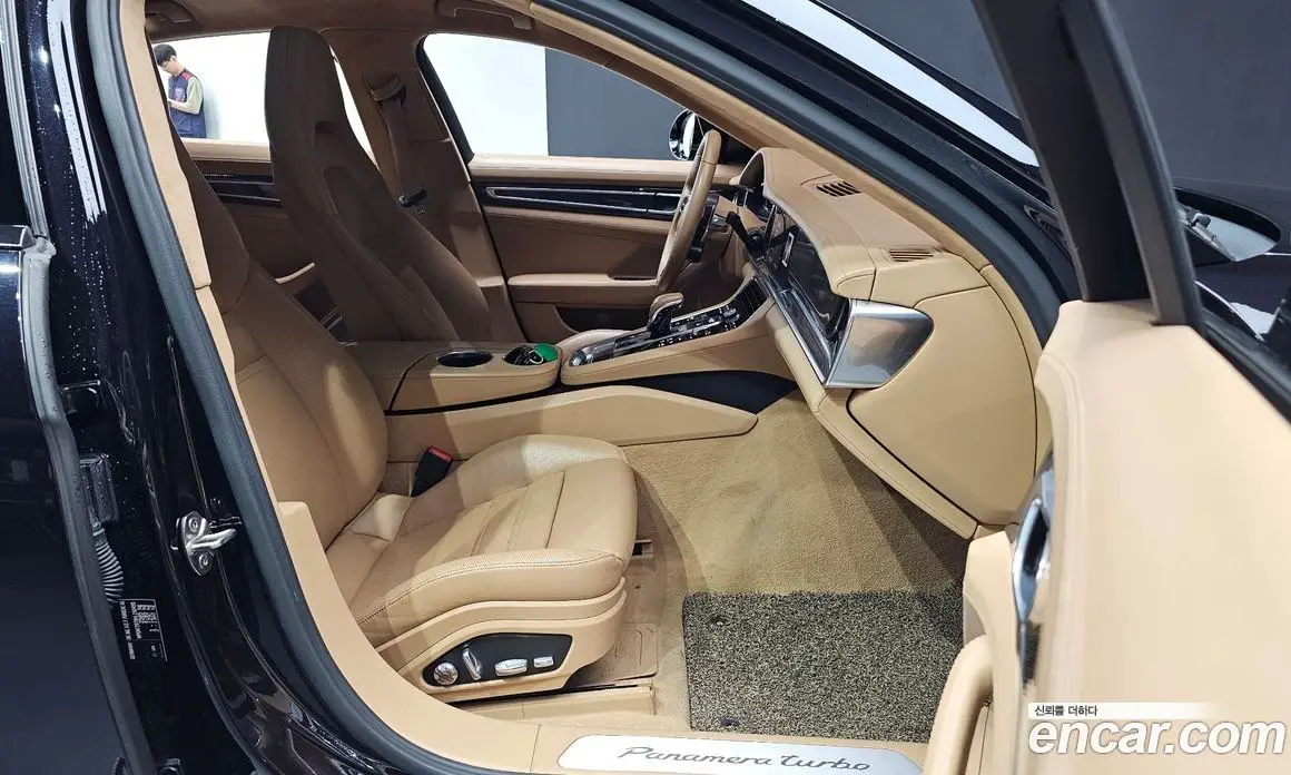 Porsche Panamera 2017 4.0 автомат (гидро), фото 13