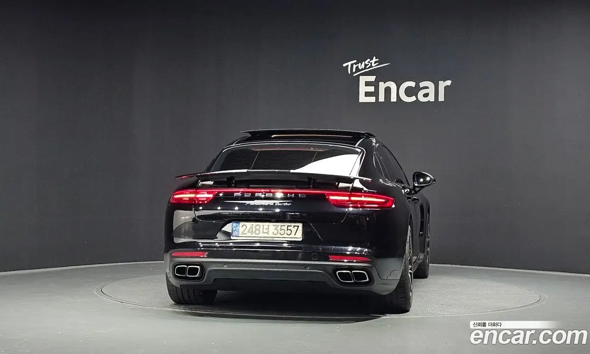 Porsche Panamera 2017 4.0 автомат (гидро), фото 4