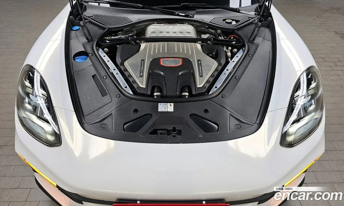 Porsche Panamera 2021 4.0 автомат (гидро), фото 6