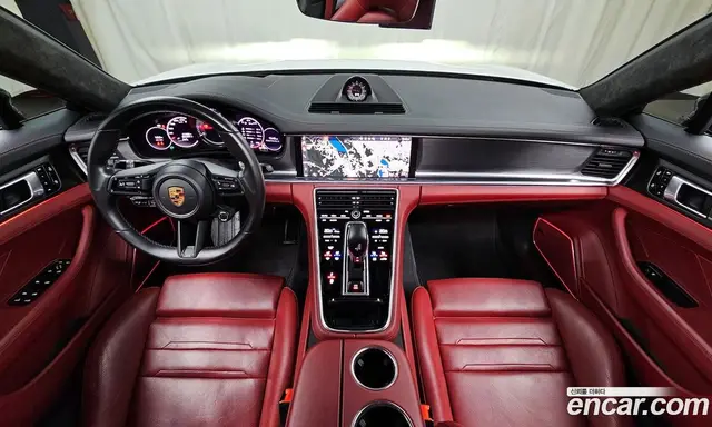 Porsche Panamera 2021 4.0 автомат (гидро), миниатюра 7