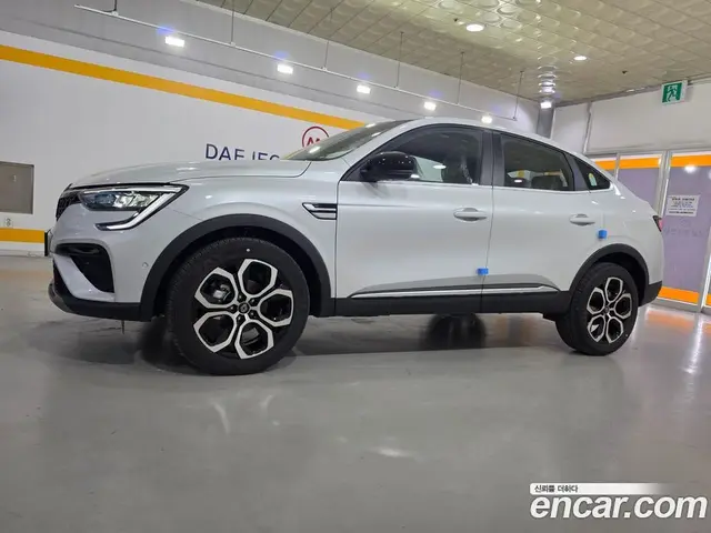 Renault (Samsung) Arkana 2026 1.6 автомат (гидро), миниатюра 3 Renault (Samsung) Arkana 2026 1.6 автомат (гидро), миниатюра 3