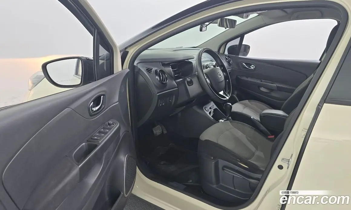 Renault (Samsung) QM3 2014 1.5 автомат (гидро), фото 13 Renault (Samsung) QM3 2014 1.5 автомат (гидро), фото 13