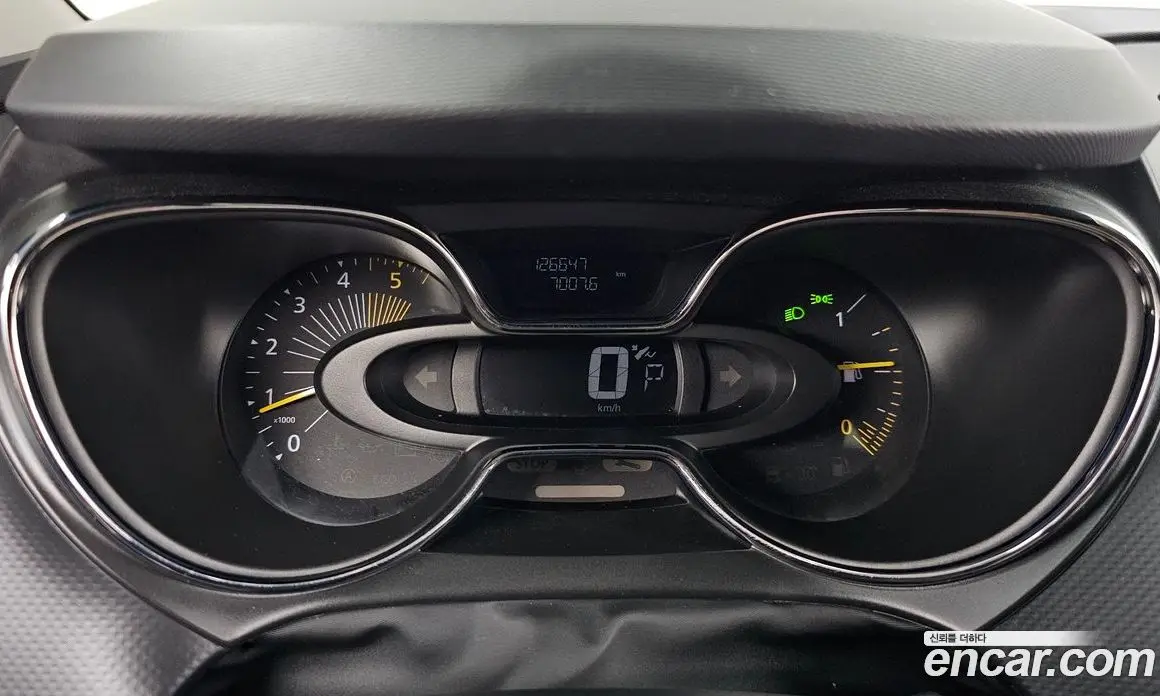 Renault (Samsung) QM3 2015 1.5 автомат (гидро), фото 11 Renault (Samsung) QM3 2015 1.5 автомат (гидро), фото 11
