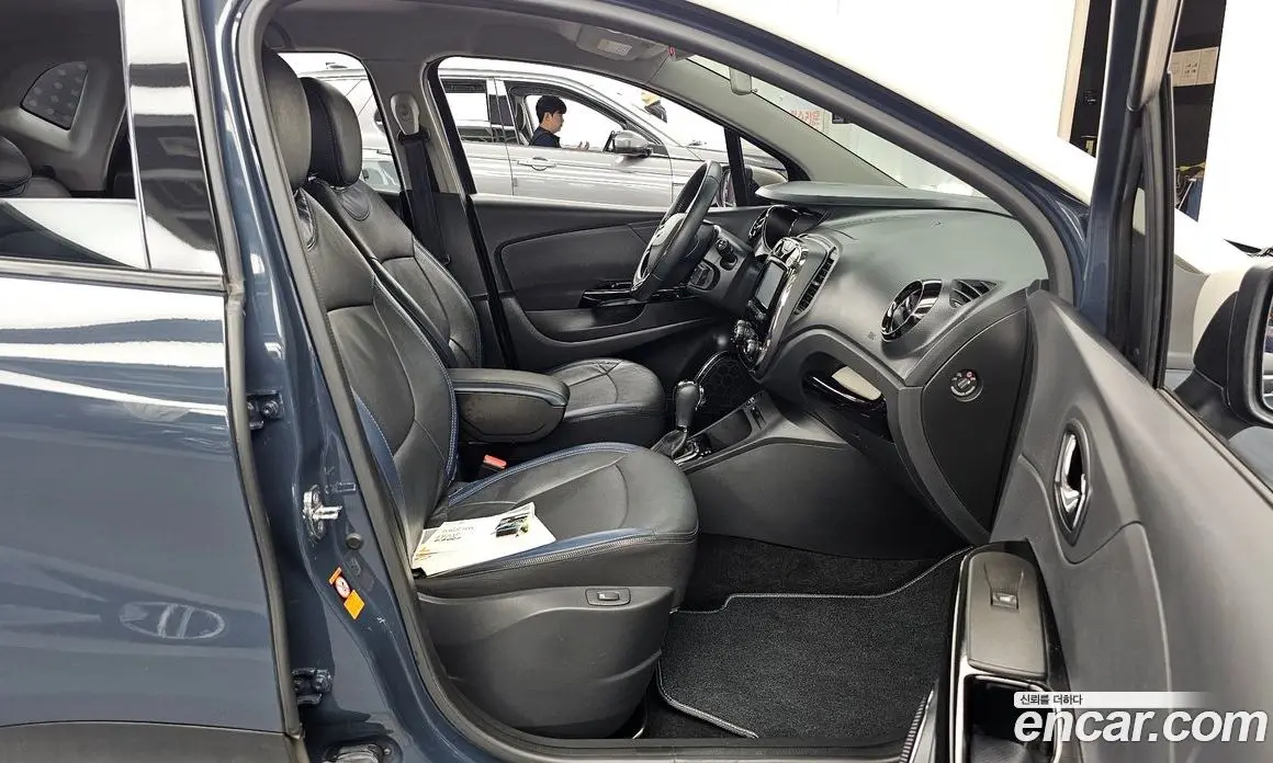 Renault (Samsung) QM3 2015 1.5 автомат (гидро), фото 17 Renault (Samsung) QM3 2015 1.5 автомат (гидро), фото 17