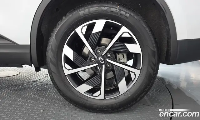 Renault (Samsung) QM6 2023 2.0 автомат (гидро), миниатюра 7 Renault (Samsung) QM6 2023 2.0 автомат (гидро), миниатюра 7