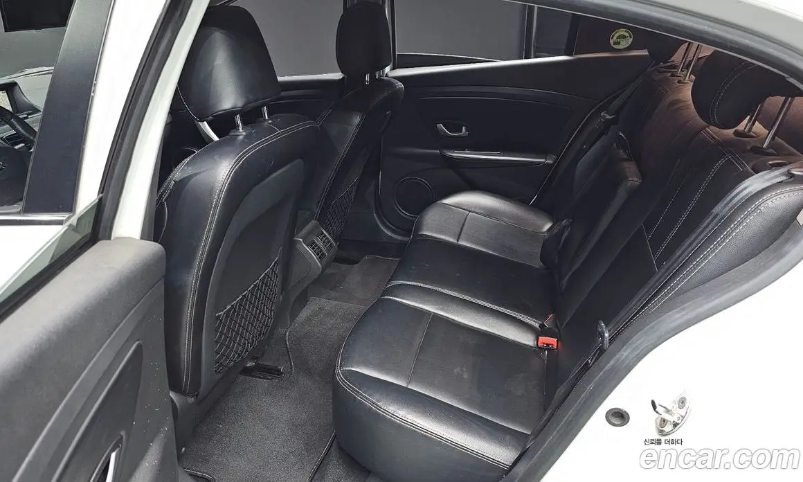 Renault (Samsung) SM3 2010 1.6 автомат (гидро), фото 17 Renault (Samsung) SM3 2010 1.6 автомат (гидро), фото 17