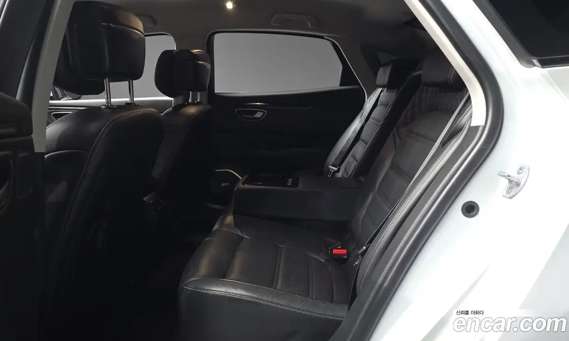 Renault (Samsung) SM6 2016 1.6 автомат (гидро), фото 16 Renault (Samsung) SM6 2016 1.6 автомат (гидро), фото 16