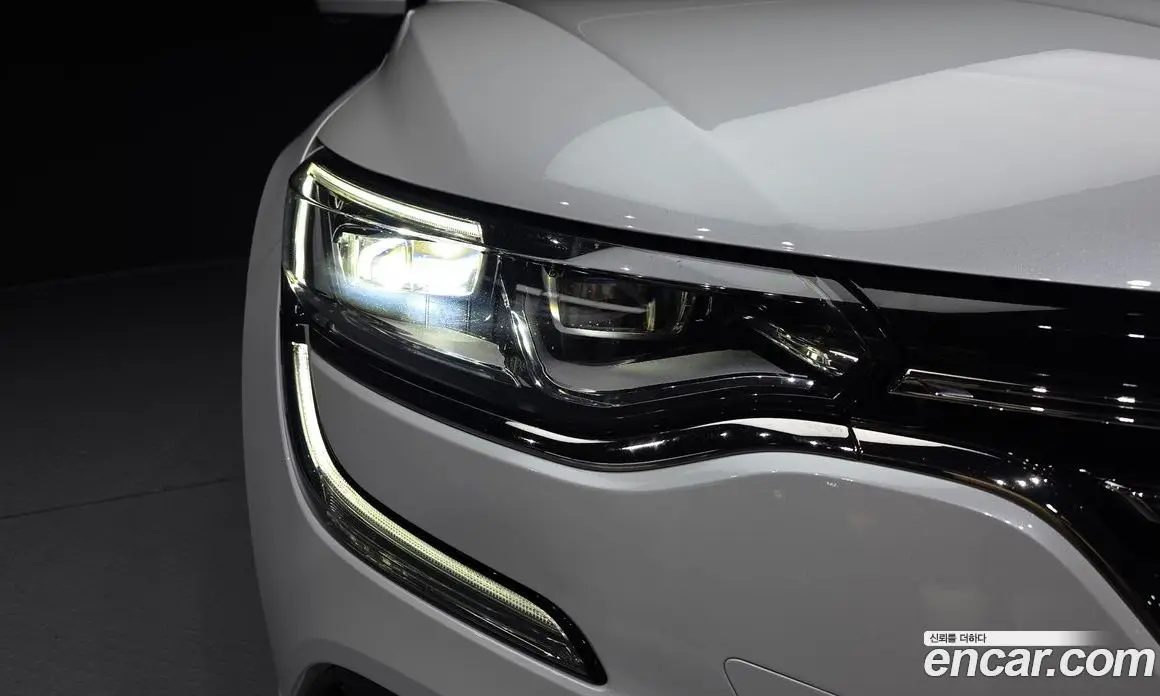 Renault (Samsung) SM6 2016 1.6 автомат (гидро), фото 8 Renault (Samsung) SM6 2016 1.6 автомат (гидро), фото 8