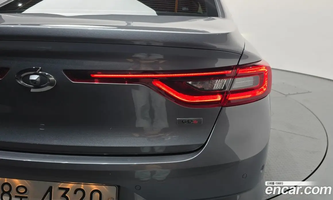 Renault (Samsung) SM6 2018 2.0 автомат (гидро), фото 8 Renault (Samsung) SM6 2018 2.0 автомат (гидро), фото 8