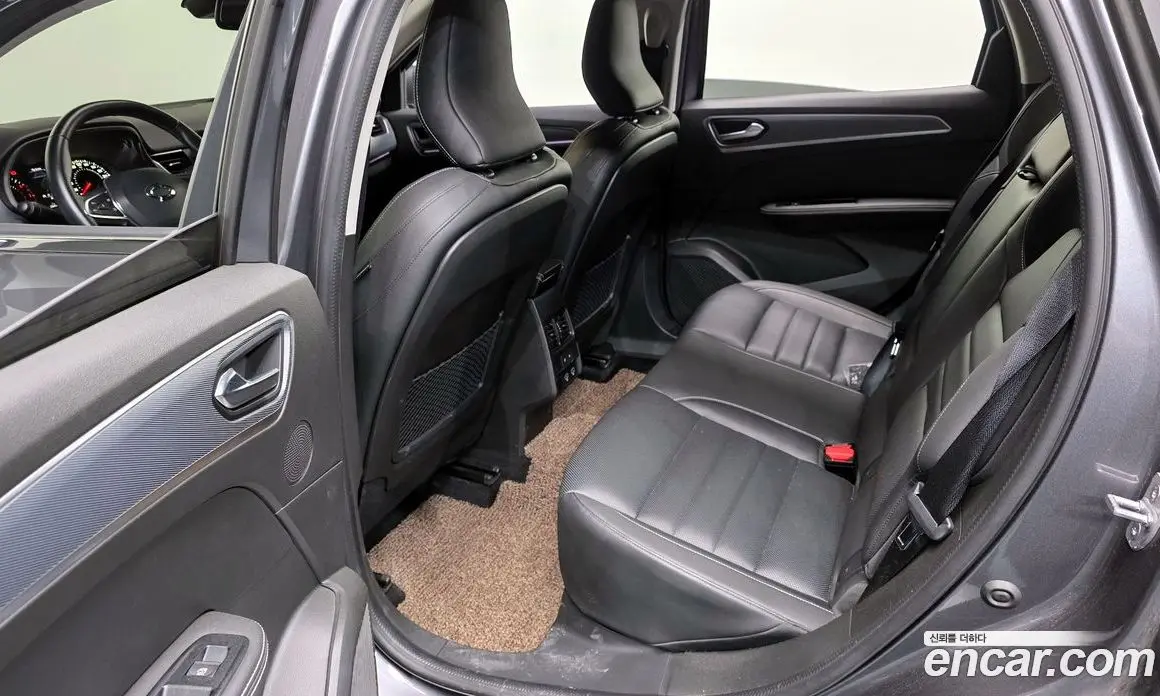 Renault (Samsung) XM3 2022 1.6 автомат (гидро), фото 18 Renault (Samsung) XM3 2022 1.6 автомат (гидро), фото 18