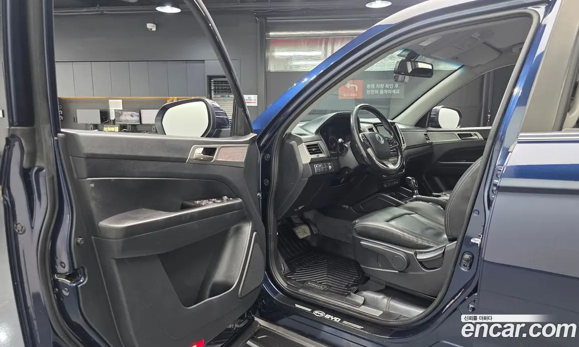 SsangYong Rexton 2018 2.2 автомат (гидро), фото 13 SsangYong Rexton 2018 2.2 автомат (гидро), фото 13