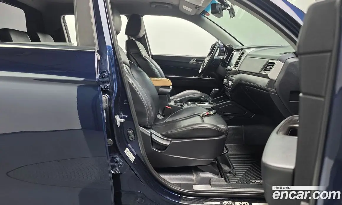 SsangYong Rexton 2018 2.2 автомат (гидро), фото 16 SsangYong Rexton 2018 2.2 автомат (гидро), фото 16