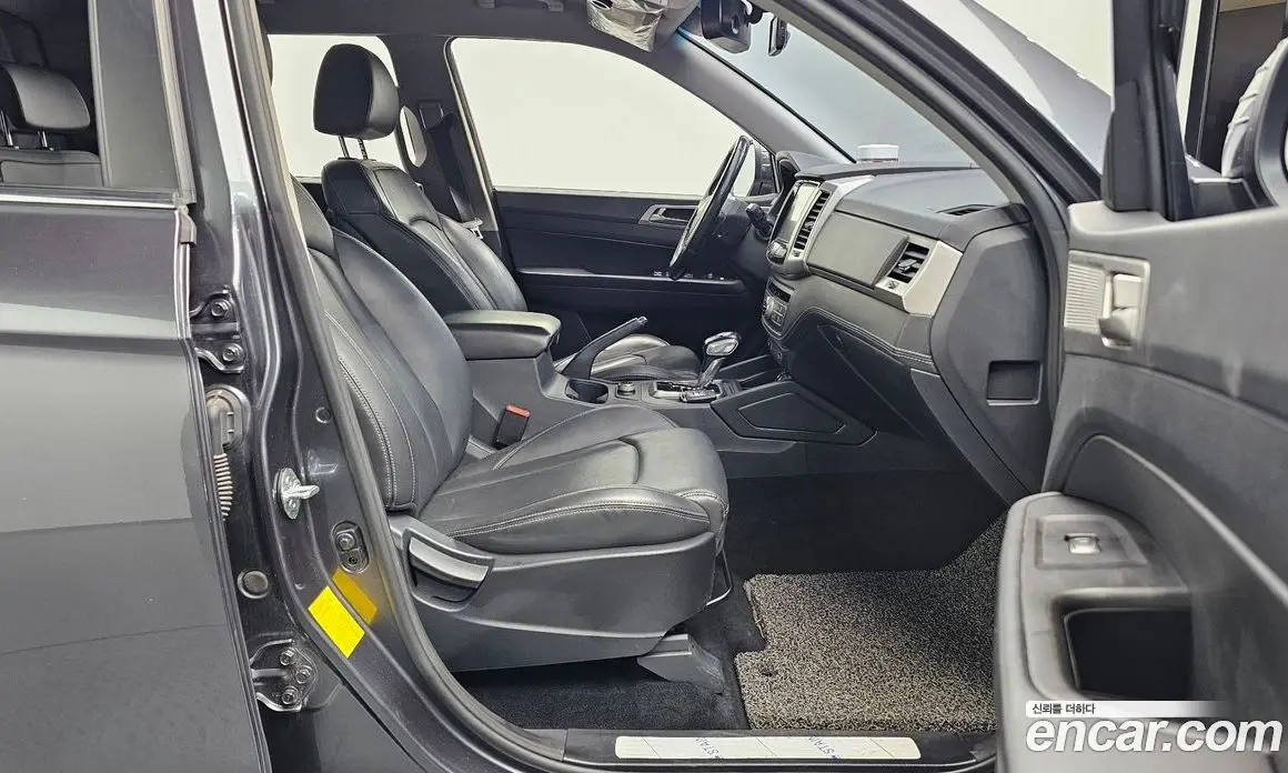SsangYong Rexton 2019 2.2 автомат (гидро), фото 15 SsangYong Rexton 2019 2.2 автомат (гидро), фото 15