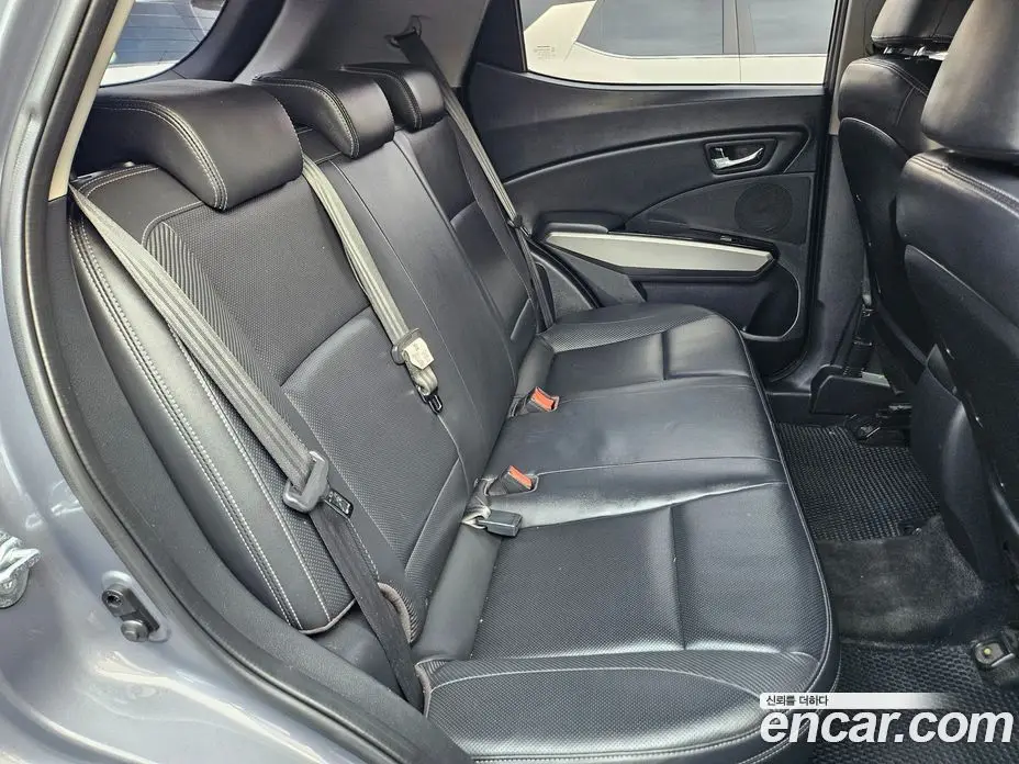 SsangYong TIBOLI 2015 1.6 автомат (гидро), фото 12 SsangYong TIBOLI 2015 1.6 автомат (гидро), фото 12